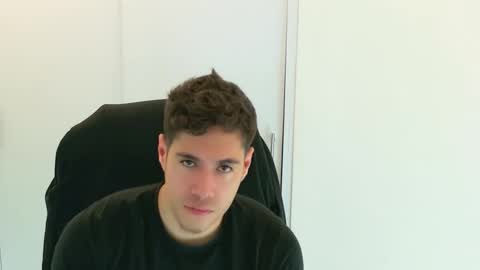 camara110 online show from 11-25-25, 08:20