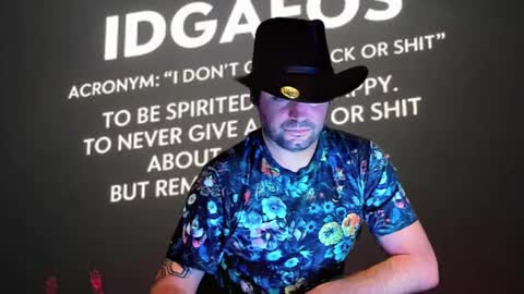 camarant online show from 11-11-25, 10:04