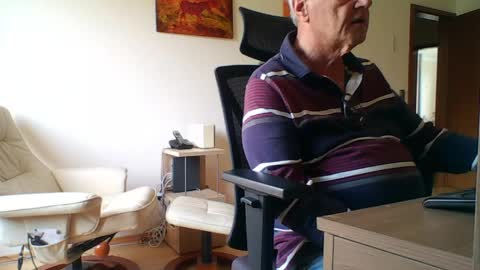 camcologne online show from 04-09-26, 10:42