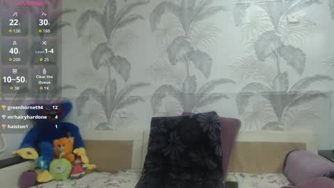 CamDiva1 online show from 04-22-26, 01:41