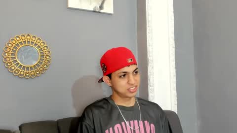 Snapshot of cameron_lux4 chatting on 11-08-25, 12:49 CAMERON online show from 11-08-25, 12:49