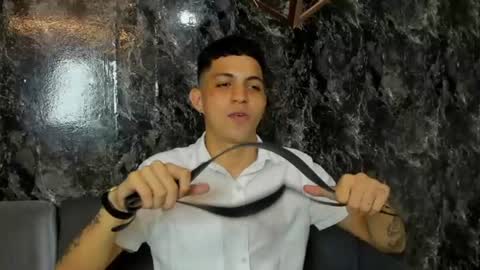 Snapshot of cameron_lux4 chatting on 06-20-26, 03:53 CAMERON online show from 06-20-26, 03:53