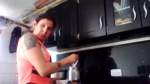 Mara Catalina Romero Ordez online show from 11-30-25, 06:12