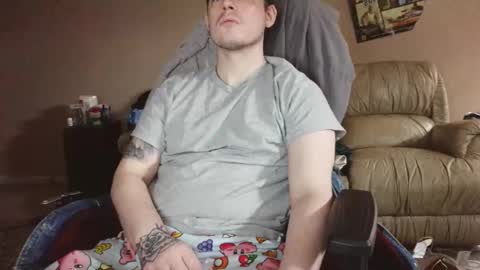 Snapshot of camerondt chatting on 02-10-26, 04:00 camerondt online show from 02-10-26, 04:00