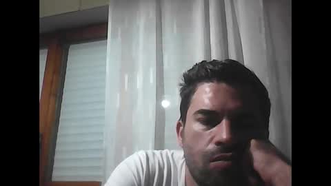 Snapshot of camforfan chatting on 11-02-25, 01:52 kevintop online show from 11-02-25, 01:52