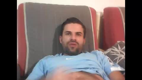 Snapshot of camforfan chatting on 11-05-25, 04:12 kevintop online show from 11-05-25, 04:12