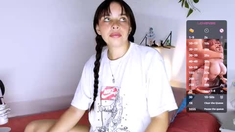 Snapshot of cami_casti777 chatting on 11-11-25, 09:31 trini-1000 online show from 11-11-25, 09:31