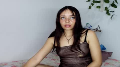 Snapshot of cami_casti777 chatting on 11-29-25, 09:56 trini-1000 online show from 11-29-25, 09:56