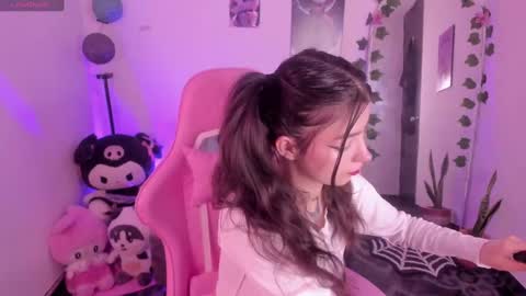 CAMI  online show from 10-16-25, 09:49