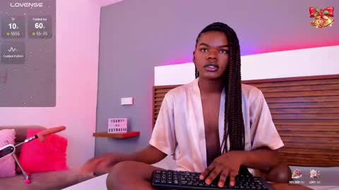 Snapshot of camiestrada chatting on 12-29-24, 06:27 camiestrada online show from 12-29-24, 06:27
