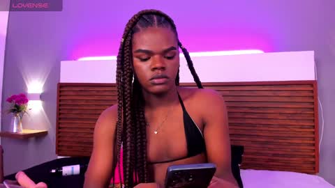 Snapshot of camiestrada chatting on 01-15-25, 01:34 camiestrada online show from 01-15-25, 01:34