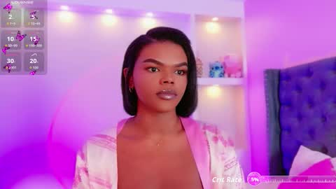 Snapshot of camiestrada chatting on 10-06-25, 01:30 camiestrada online show from 10-06-25, 01:30