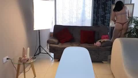 Camil online show from 12-28-24, 02:21