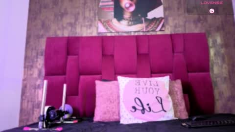 camila__bouzas online show from 02-21-26, 11:55