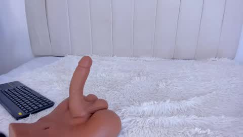 Snapshot of camila_adams chatting on 03-08-25, 12:11 Cami online show from 03-08-25, 12:11