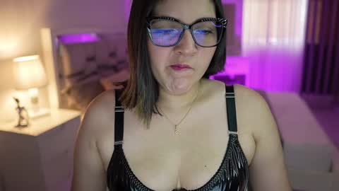 Camila buitrago online show from 12-06-24, 04:06