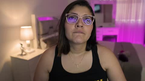 Camila buitrago online show from 12-22-24, 07:10