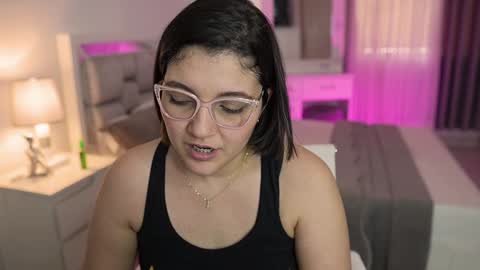 Camila buitrago online show from 01-01-25, 08:58