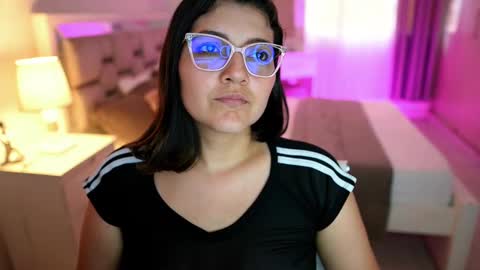 Camila buitrago online show from 03-09-25, 07:48