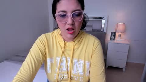 Camila buitrago online show from 03-22-26, 09:18