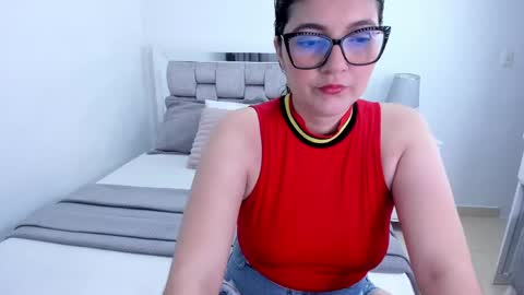Camila buitrago online show from 05-08-26, 11:43