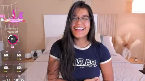 camila_bustamante_ online show from 05-02-26, 04:56