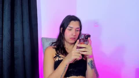 Snapshot of camila_coxx chatting on 12-07-24, 07:49 s online show from 12-07-24, 07:49