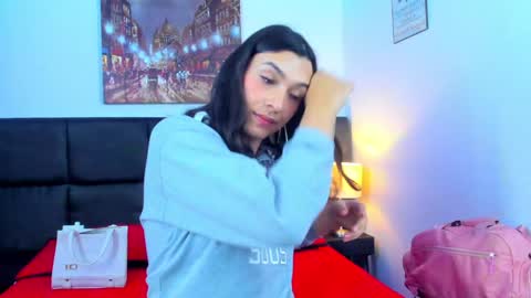 Snapshot of camila_coxx chatting on 01-11-25, 05:41 s online show from 01-11-25, 05:41