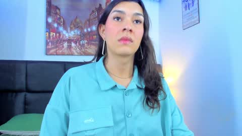 Snapshot of camila_coxx chatting on 01-15-25, 05:08 s online show from 01-15-25, 05:08
