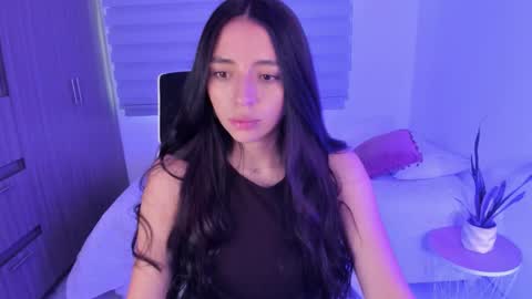 Snapshot of camila_ec2 chatting on 02-21-26, 10:33 C A M I online show from 02-21-26, 10:33