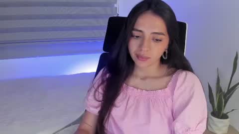 Snapshot of camila_ec2 chatting on 07-01-26, 09:14 C A M I online show from 07-01-26, 09:14
