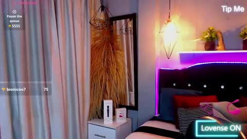 Camila online show from 02-14-25, 12:41