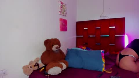 Snapshot of camila_hot_tss chatting on 04-01-26, 09:34 Camila G online show from 04-01-26, 09:34