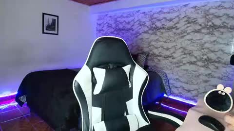 Snapshot of camila_iroose chatting on 03-14-26, 01:34 Camila Roose online show from 03-14-26, 01:34