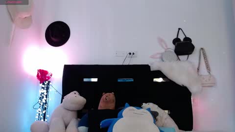 camila_torresss online show from 05-13-26, 08:06