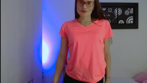 Camila ventura online show from 05-06-26, 02:44