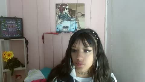 Snapshot of camila_williiamsres chatting on 06-22-26, 12:45 camila_williiamsres online show from 06-22-26, 12:45