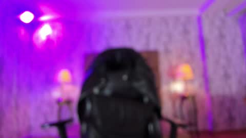    online show from 02-20-25, 09:42