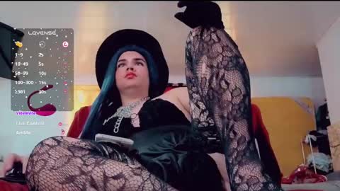 Snapshot of camilacarrington chatting on 09-22-25, 03:47 camila online show from 09-22-25, 03:47