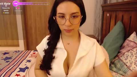 Snapshot of camilacarter chatting on 09-19-25, 01:29 camilacarter online show from 09-19-25, 01:29