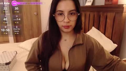 Snapshot of camilacarter chatting on 10-14-25, 02:23 camilacarter online show from 10-14-25, 02:23