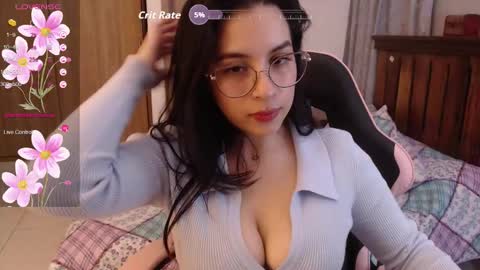 Snapshot of camilacarter chatting on 02-11-26, 02:49 camilacarter online show from 02-11-26, 02:49