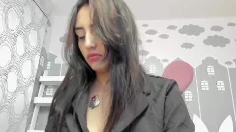 Camila  online show from 01-15-25, 03:33