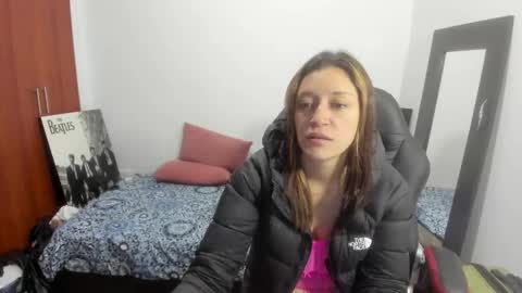 Snapshot of camilakis chatting on 11-16-25, 05:51 camila online show from 11-16-25, 05:51