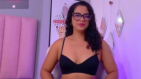 Camila online show from 10-17-25, 12:19