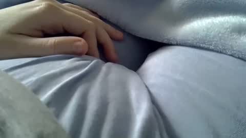 flash 50 tokens BIG CLIT  tits pussy. masturbation big clit 150 tokens fingers inside pussy 1000 tk  pump big clit 300 tk online show from 11-21-25, 03:33