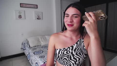 Snapshot of camilaryan chatting on 12-06-24, 08:07 X IGcamiryan01 online show from 12-06-24, 08:07