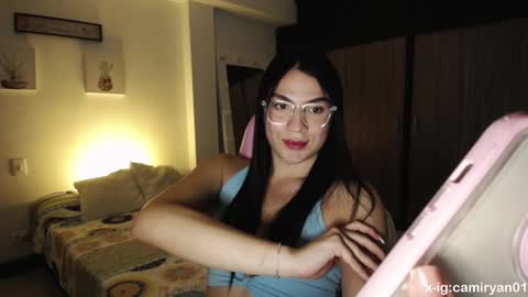 Snapshot of camilaryan chatting on 02-26-25, 01:43 X IGcamiryan01 online show from 02-26-25, 01:43