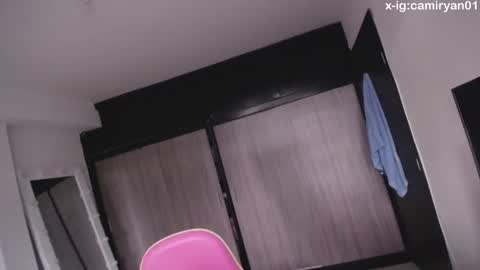 Snapshot of camilaryan chatting on 03-05-25, 08:42 X IGcamiryan01 online show from 03-05-25, 08:42