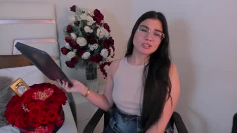 Camila online show from 02-15-25, 09:15